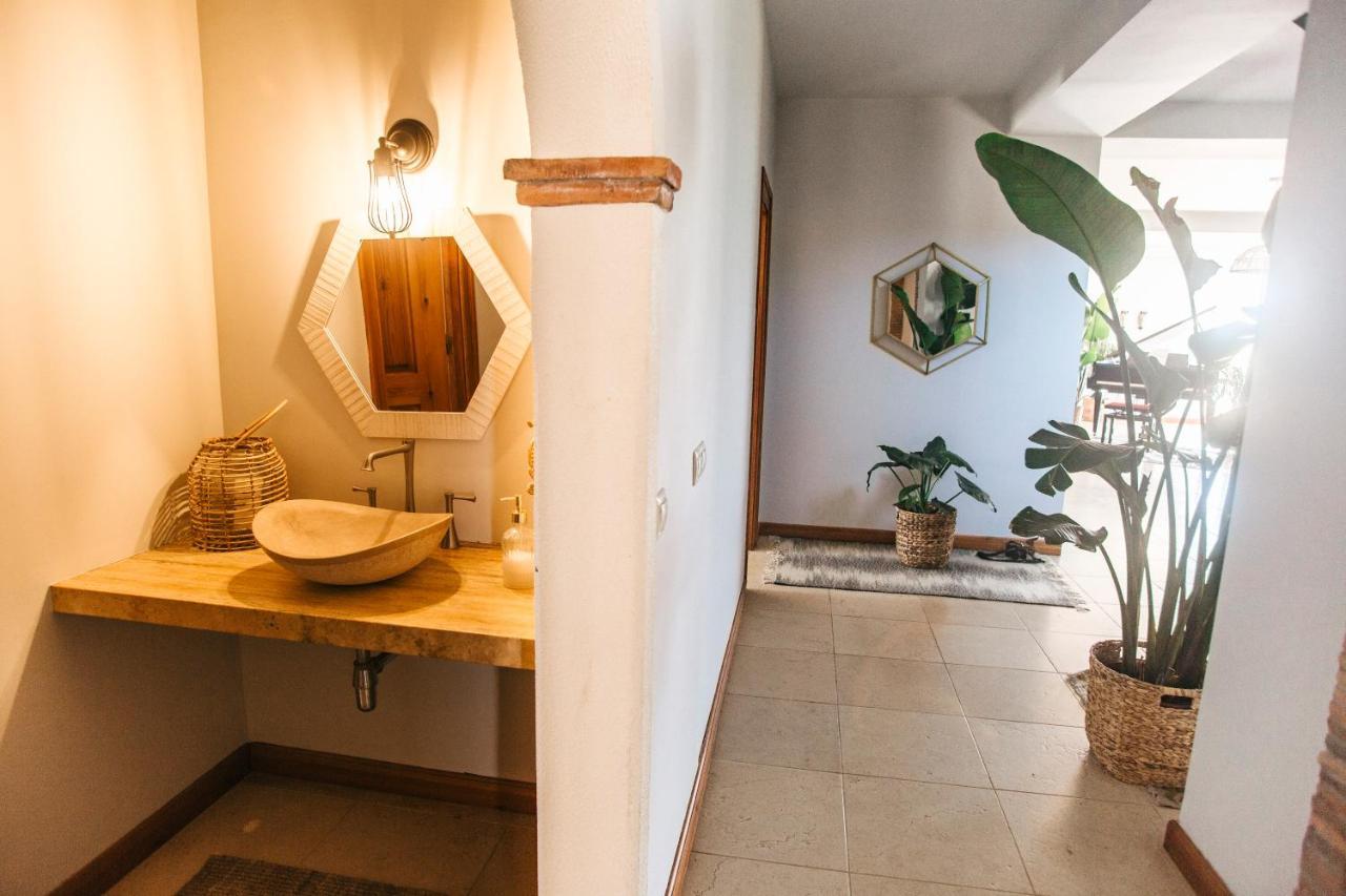 Dreamsea Surf Bed & Breakfast *